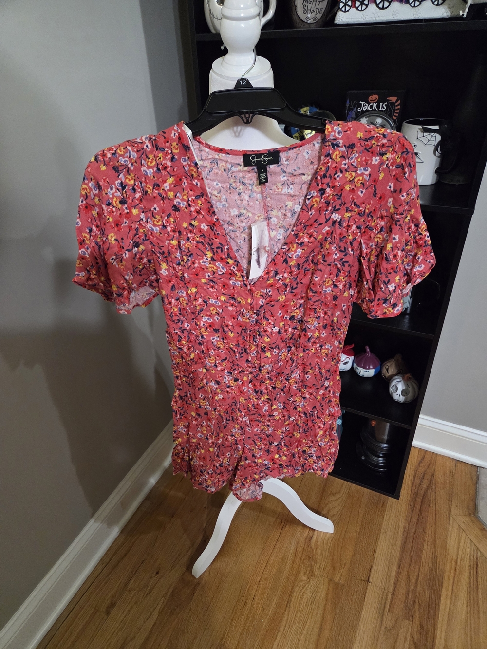 Jessica Simpson Red Floral Short Sleeve V-Neck Romper
